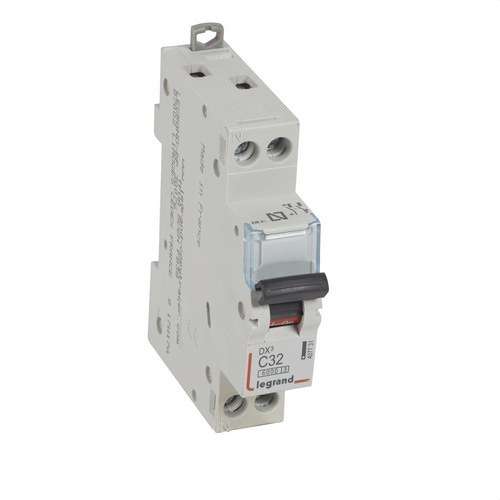 DX3 Circuit Breaker 1P+N 32A Curve C 6/10kA with reference 407731 from the brand LEGRAND