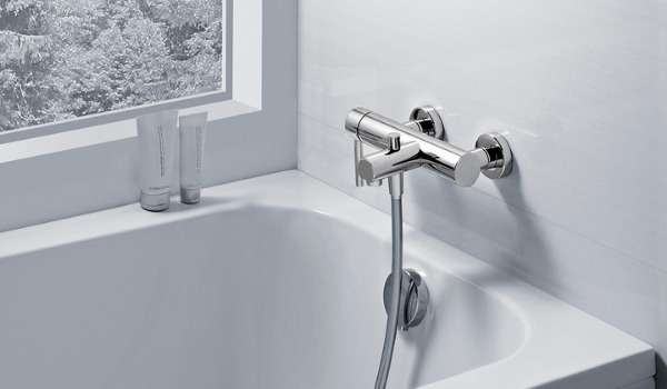 Bathtub faucets