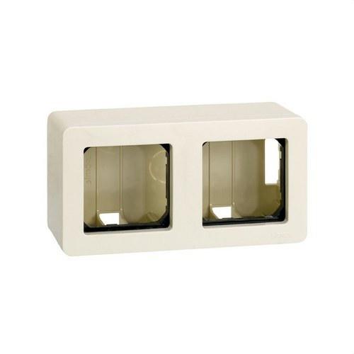 Surface Box for 2 Elements Ivory Simon 27 with reference 27821-32 from the brand SIMON